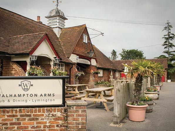 The Walhampton Arms Bed & Breakfast Lymington Eksteriør bilde